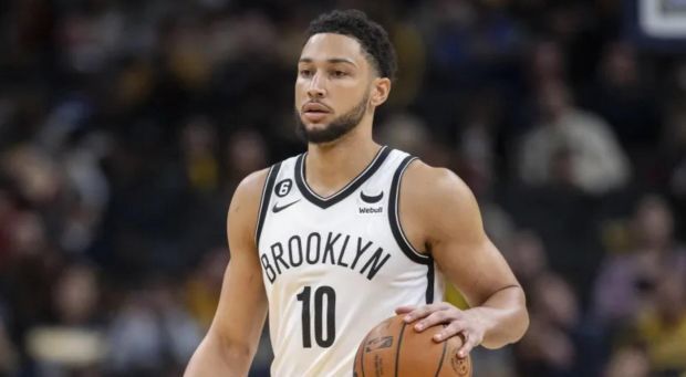  篮网险胜老鹰，西蒙斯罚球成隐患  